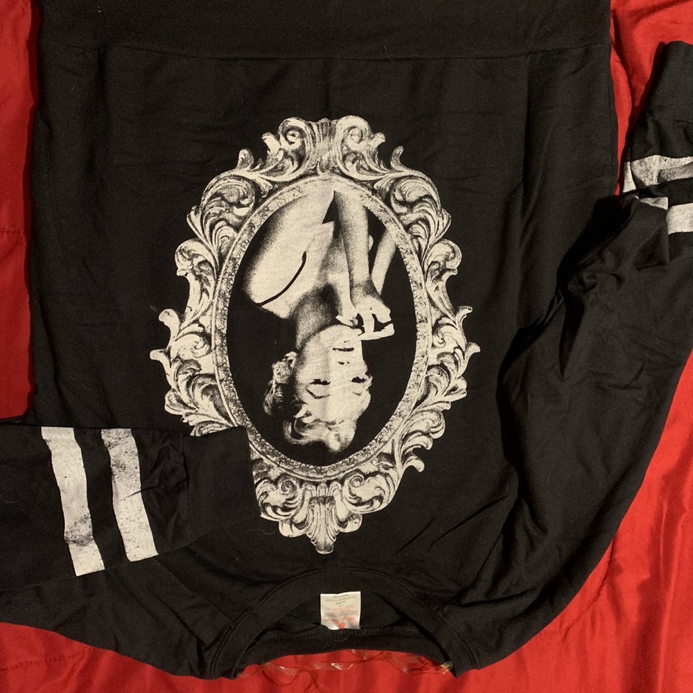 Never worn